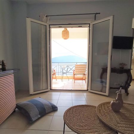G Apartment In Agia Efimia 外观 照片