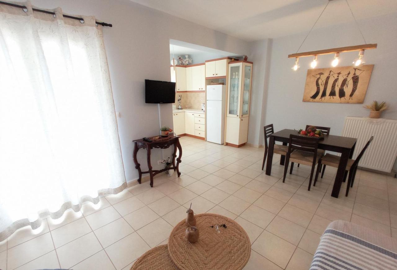 G Apartment In Agia Efimia 外观 照片